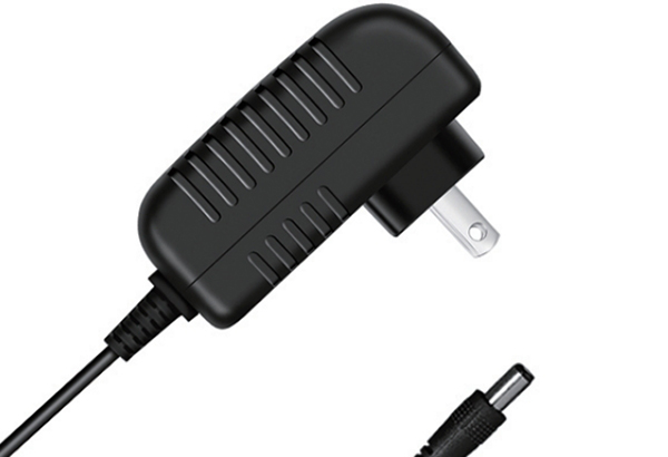 桌面式電源適配器有什么特點，與插墻式電源適配器有什么區別？